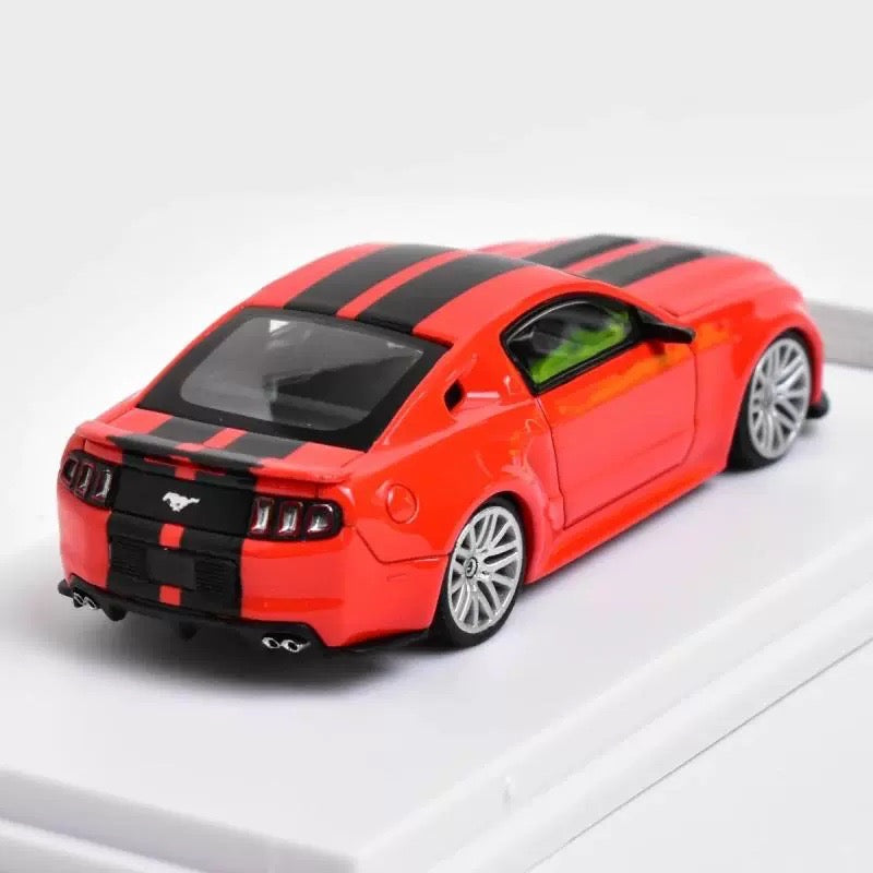 GDO X DCM 1:64 Ford Mustang GT MK5 2014 Race Red with Black Stripes
