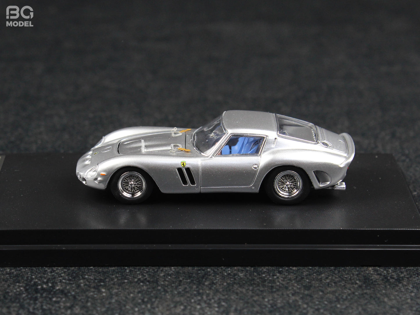 Classic Lover 1:64 Ferrari 250 GTO Silver Openable Front Hood Detailed Engine Limited 999 Pieces