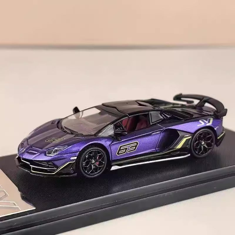 Rhino Model 1:64 Lamborghini Aventador SVJ Removable Roof Metallic Purple