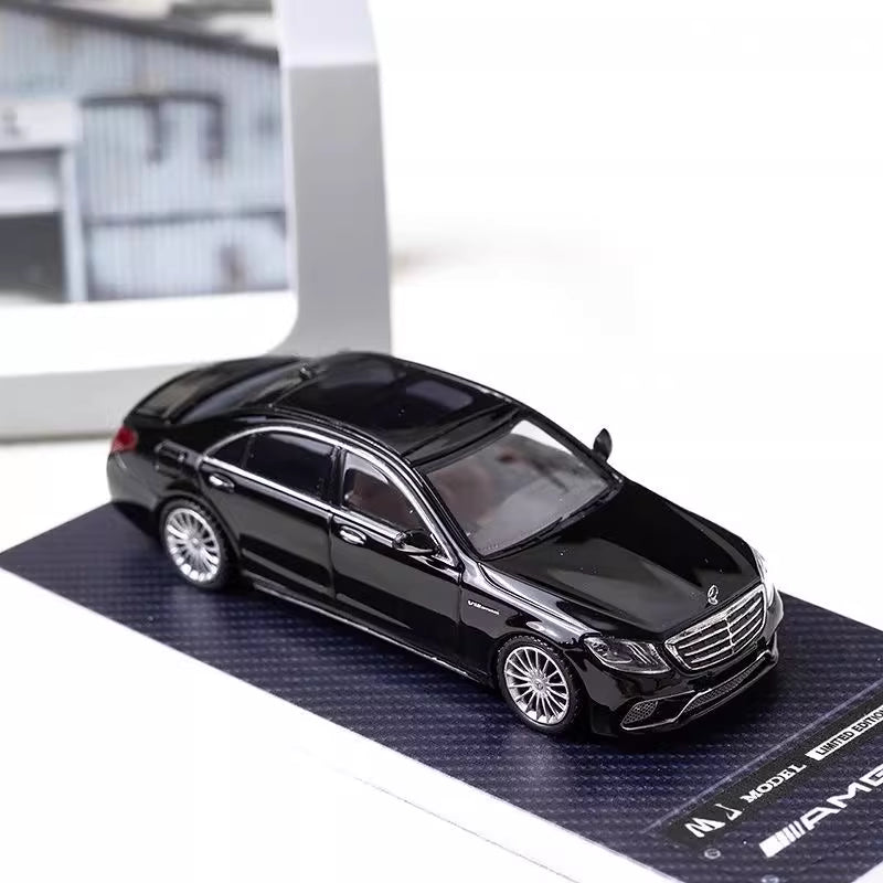 MJ Model 1:64 Mercedes Benz S-Class S65 AMG W222 Black