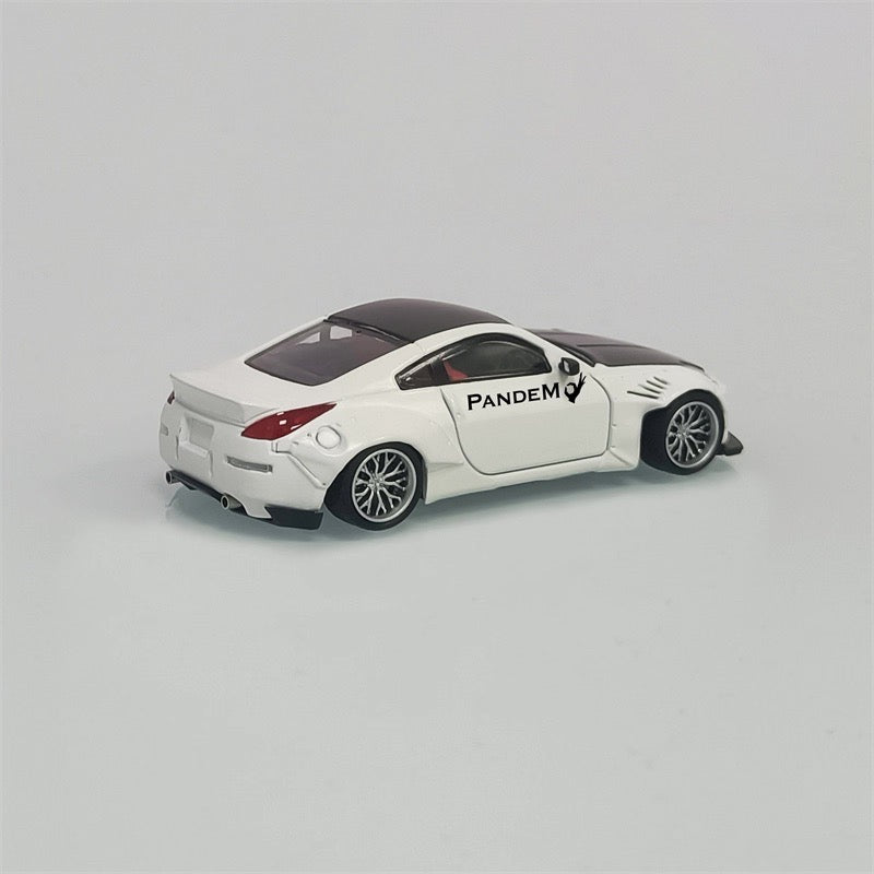 Solo 1:64 Nissan Fairlady Z33 350Z Pandem Rocket Bunny Custom White with Black Hood