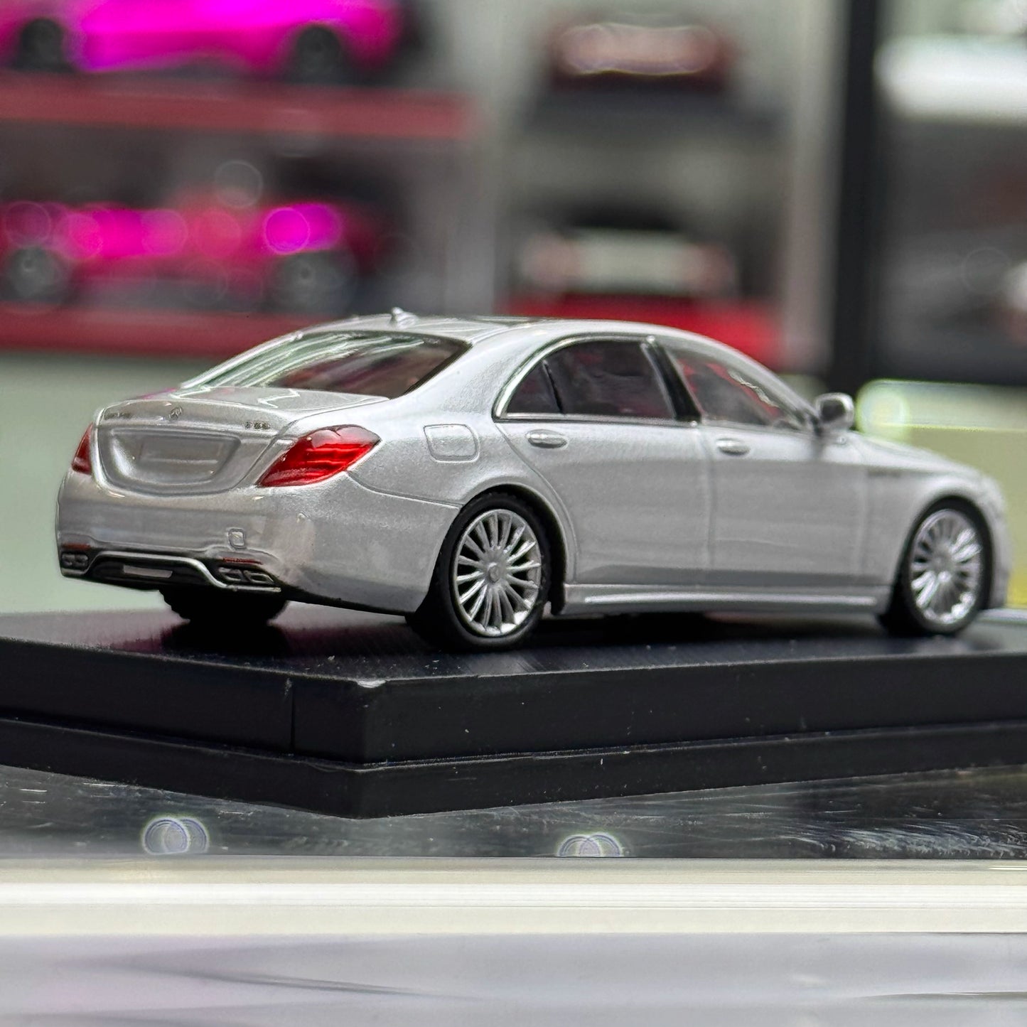 MJ Model 1:64 Mercedes Benz S-Class S65 AMG W222 Silver