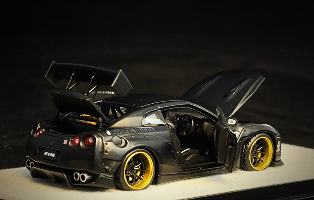 PGM 1:64 Nissan Skyline GT-R R35 Pandem Rocket Bunny Matt Black with Separated Display Engine Limited 999 Pieces (Normal Rectangle Box Edition)