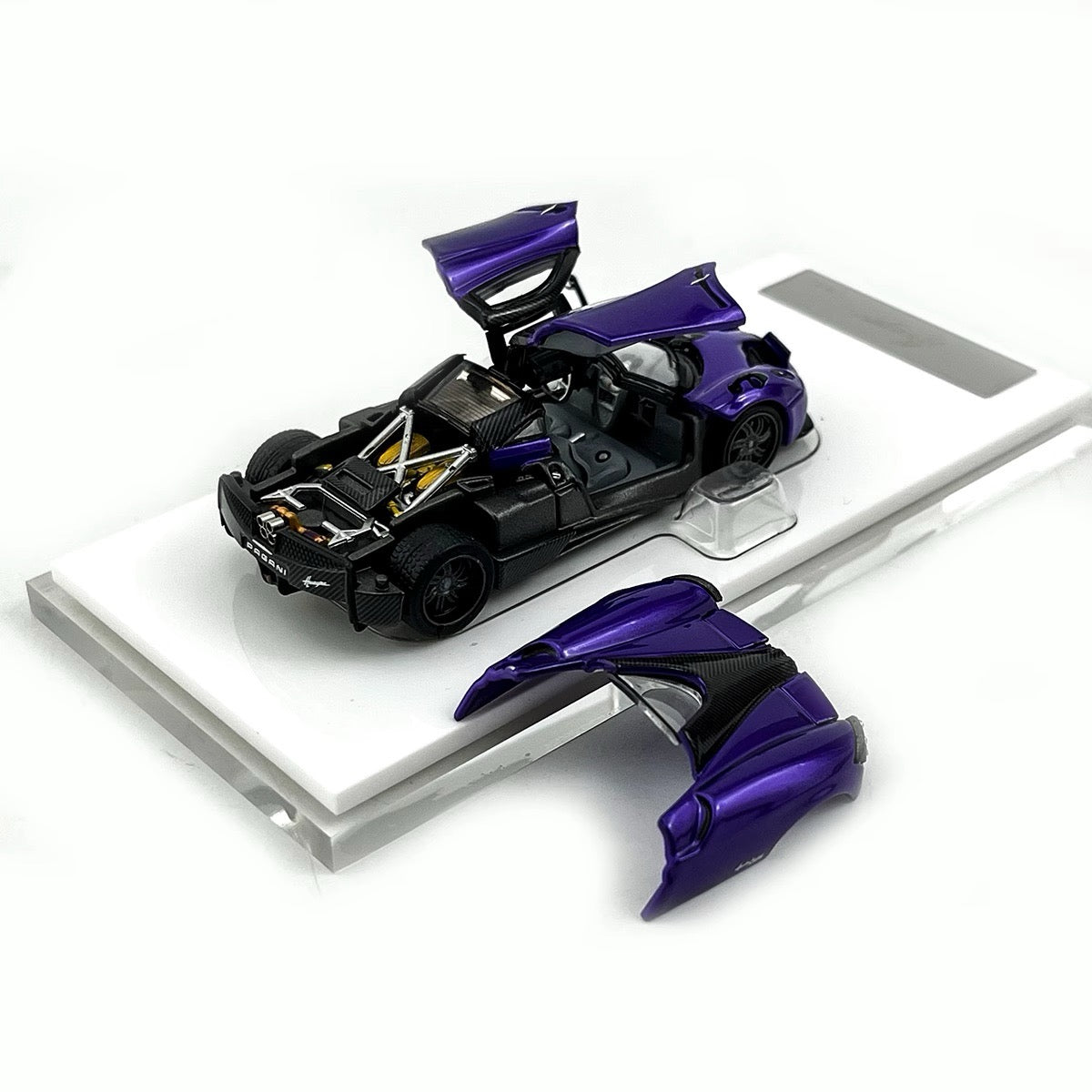 HKM Premium 1:64 Pagani Huayra Coupe 2014 Purple (Movable Rear Engine Boot, 2 Gull Wing Doors, Front and Rear Spoilers) Limited 999 Pieces