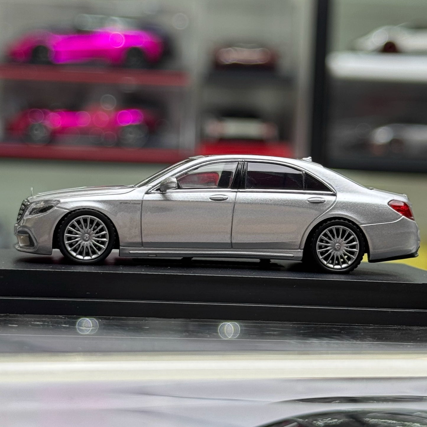 MJ Model 1:64 Mercedes Benz S-Class S65 AMG W222 Silver