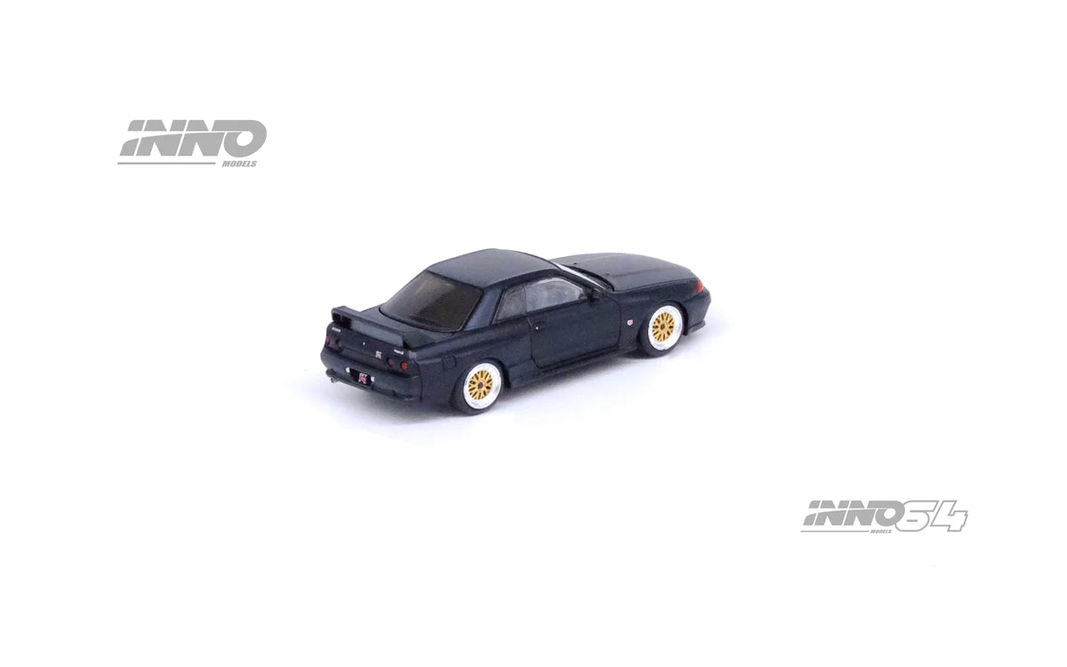 INNO64 1:64 NISSAN SKYLINE GT-R (R32) Matt Black The Diecast Company Special Edition