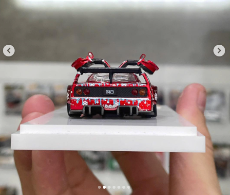 Demon King Auto 1:64 Ferrari F40 LB-Works LBWK Liberty Walk Openable Gull Wing Doors Christmas Edition Red Individual Number Limited 600 Pieces (Chase of a Chase Car)