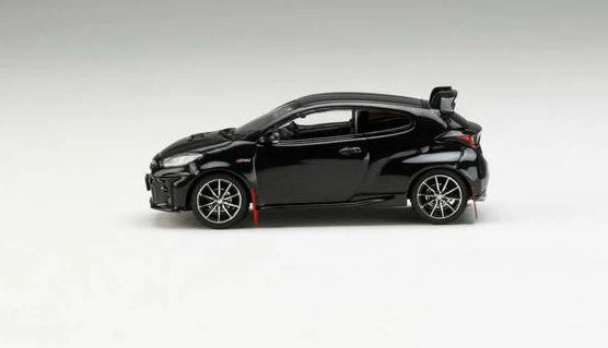 Hobby Japan 1:64 Toyota GRMN YARIS RALLY PACKAGE with GR Parts PRECIOUS BLACK PEARL