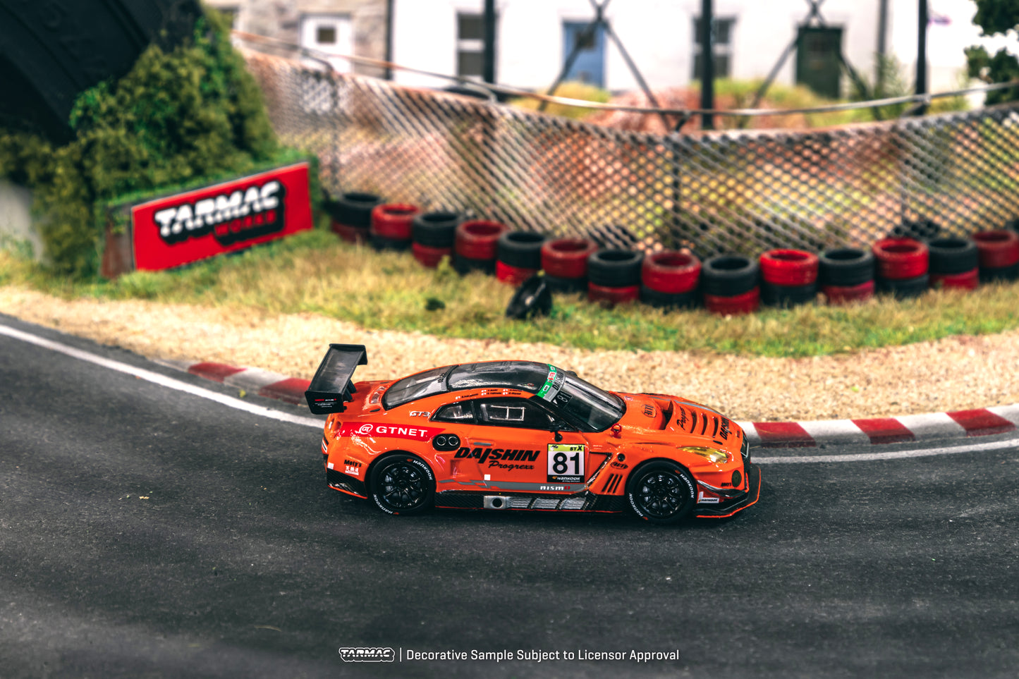 Tarmac Works 1/64 Nissan GT-R NISMO GT3 Super Taikyu Series 2021 Fuji 24 hours 2021 #81 Winner - HOBBY64