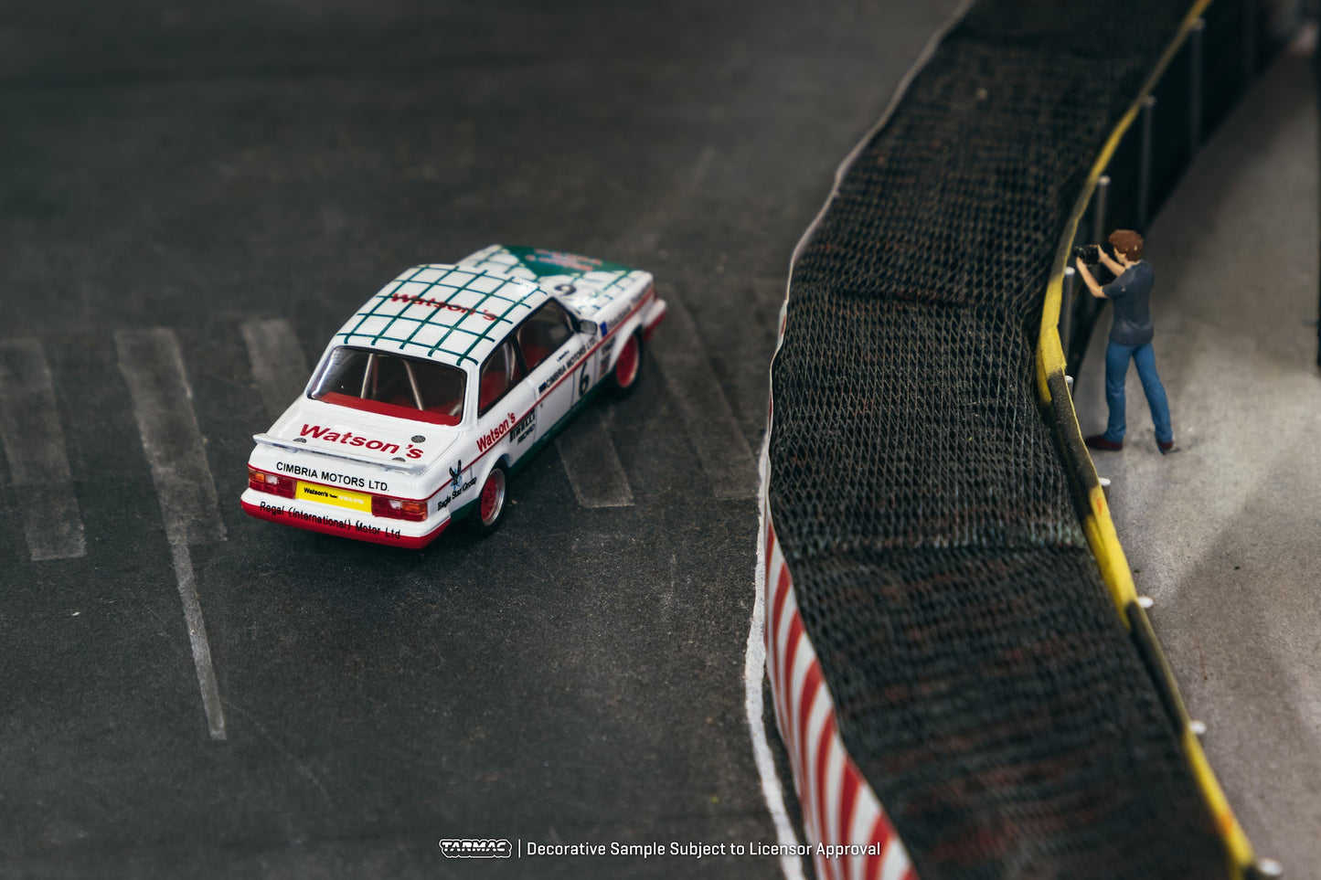 Tarmac Works 1/64 Volvo 240 Turbo Macau Guia Race 1985 #6 Winner - HOBBY64