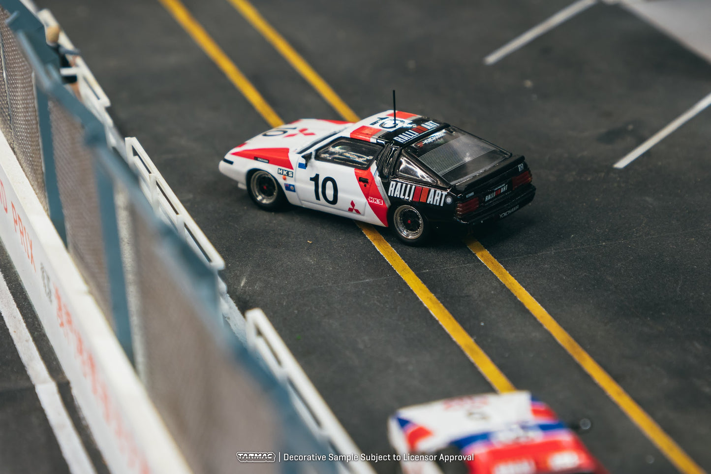 Tarmac Works 1/64 Mitsubishi Starion Macau Guia Race 1985 #10 - HOBBY64