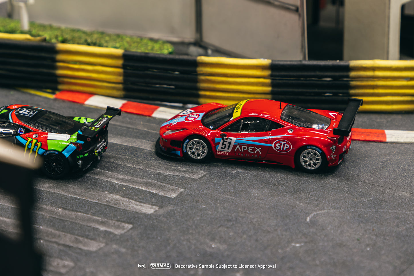 Tarmac Works X iXO Models 1/64 Ferrari 458 Italia GT3 FIA GT3 Europe 2011 #51 - HOBBOY64