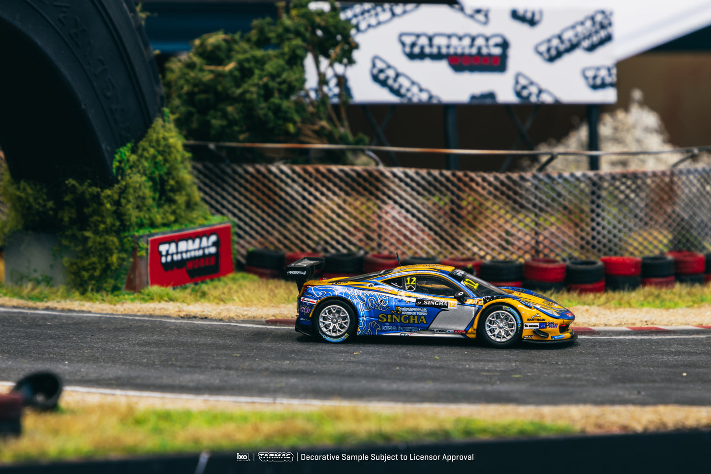 Tarmac Works X iXO Models 1/64 Ferrari 458 Italia GT3 GT Asia 2016 #12 - HOBBY64