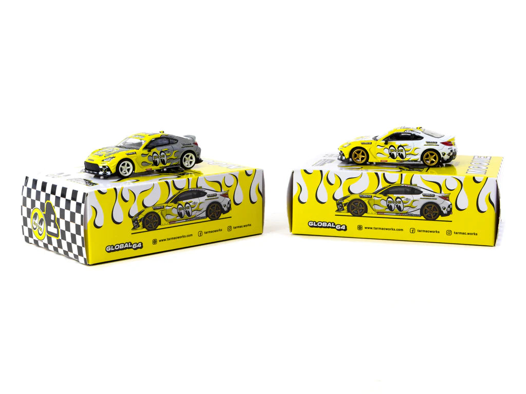 Tarmac Works 1/64 Toyota GR86 MOONEYES - GLOBAL64