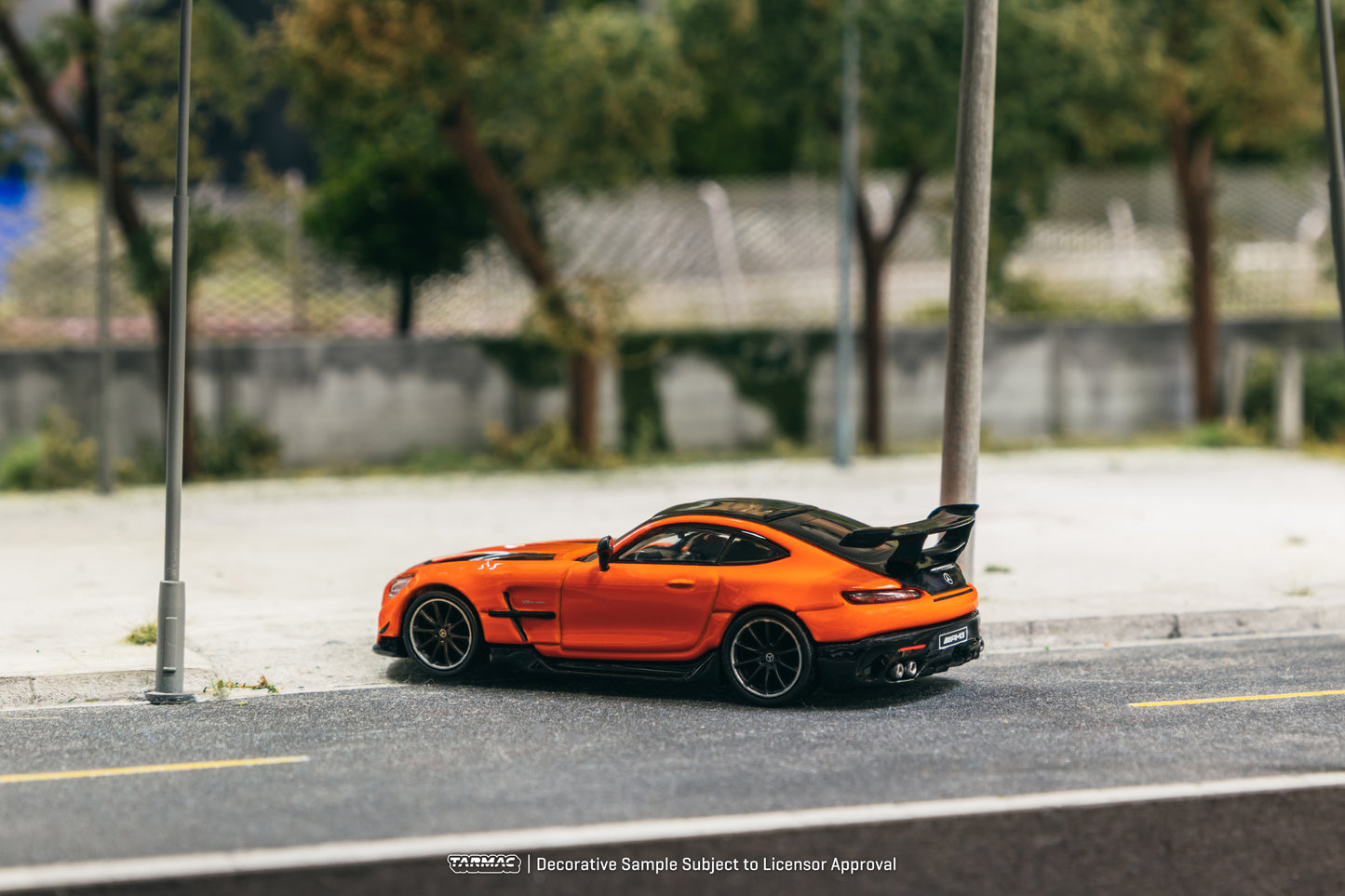 Tarmac Works 1/64 Mercedes-Benz AMG GT Black Series Orange - GLOBAL64