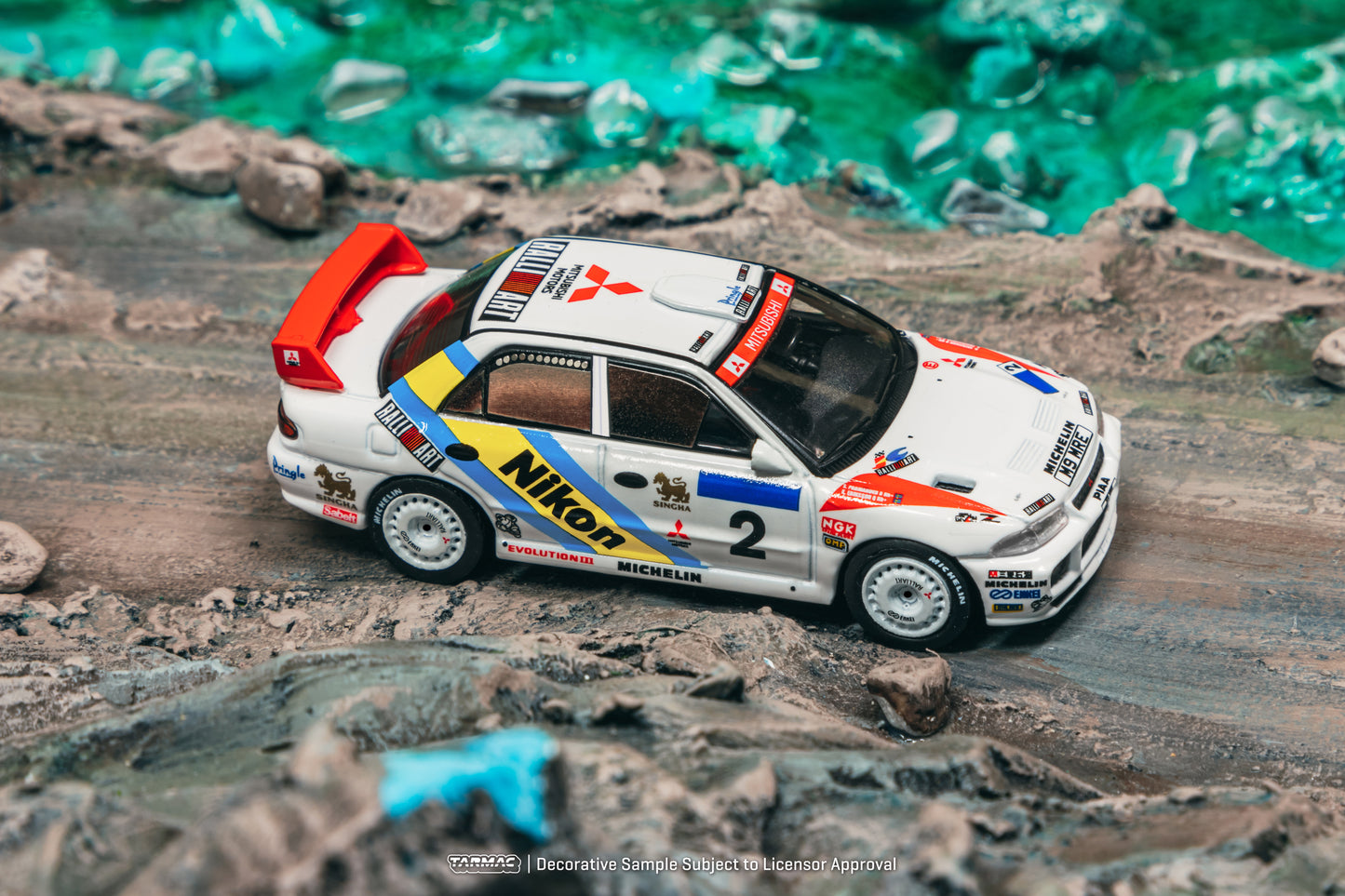 Tarmac Works 1/64 Mitsubishi Lancer Evolution III Hong Kong-Beijing Rally 1995 #2 Winner - GLOBAL64