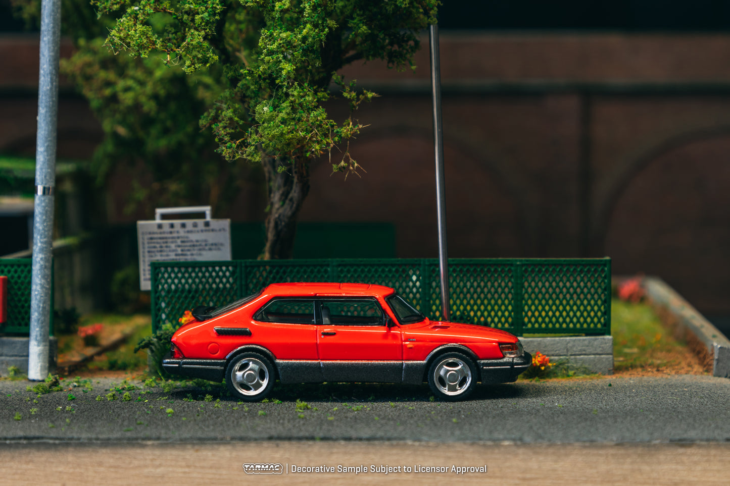 Tarmac Works 1/64 Saab 900 Turbo Red with Tarmac Cards - GLOBAL64