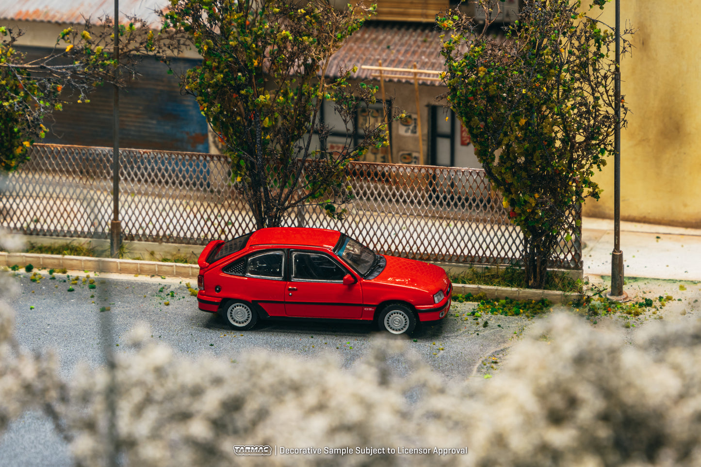 Tarmac Works 1/64 Opel Kadett GSi Red - GLOBAL64
