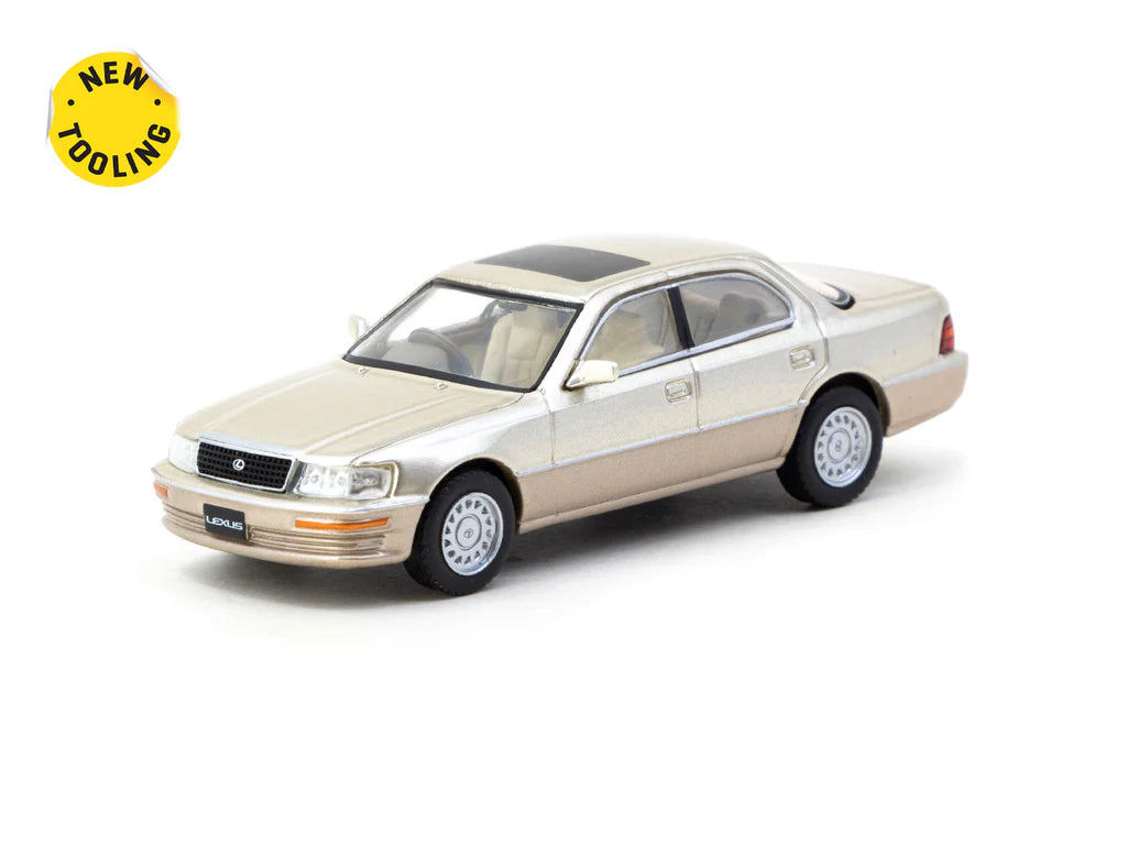 Tarmac Works 1/64 Lexus LS400 Champagne Beige Metallic - GLOBAL64