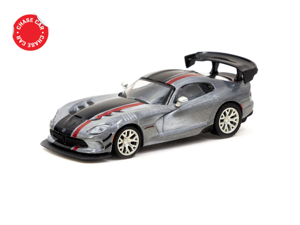 Tarmac Works 1/64 Dodge Viper ACR Extreme Silver Metallic - GLOBAL64