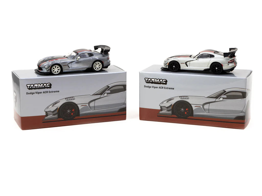 Tarmac Works 1/64 Dodge Viper ACR Extreme Silver Metallic - GLOBAL64