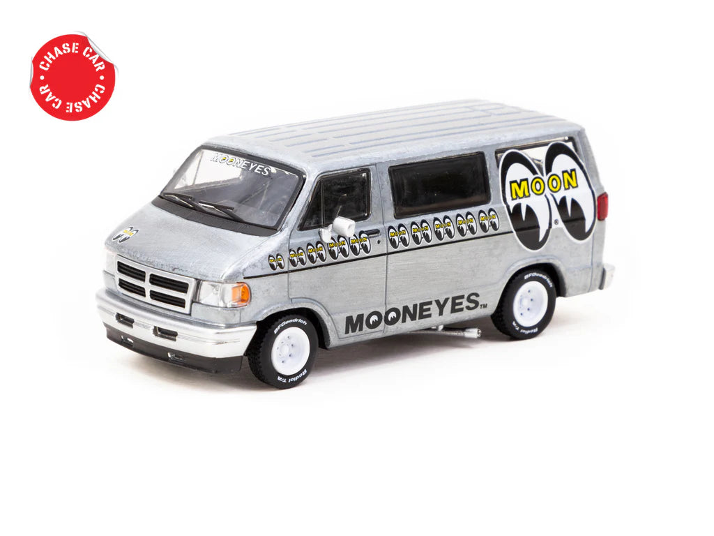 Tarmac Works 1/64 Dodge Van Mooneyes -GLOBAL64
