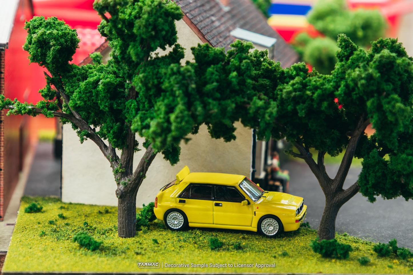 Tarmac Works 1/64 Lancia Delta HF Integrale Giallo Ginestra - ROAD64