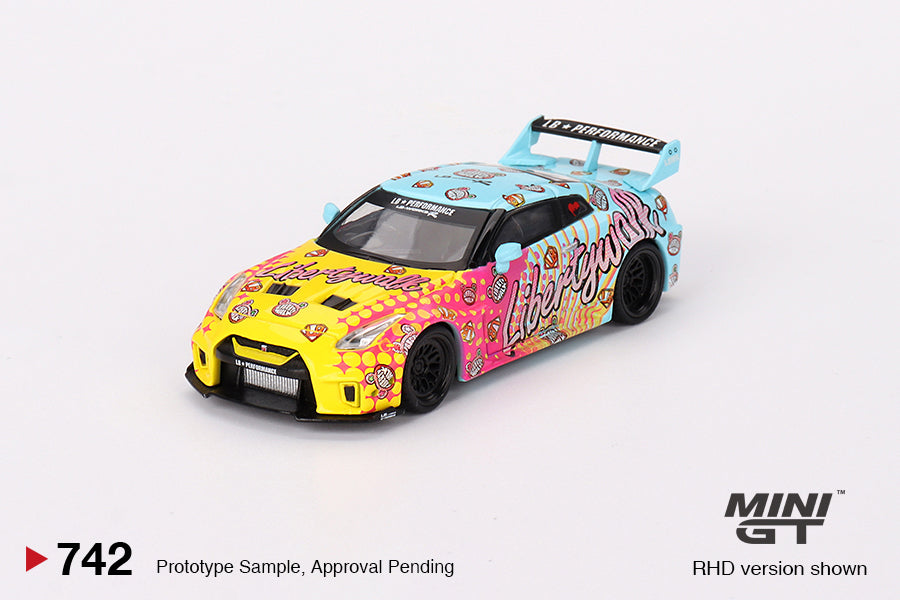 Mini GT 1:64 LB-Silhouette WORKS GT NISSAN 35GT-RR Ver.1 LBWK KUMA (MGT00742-CH)
