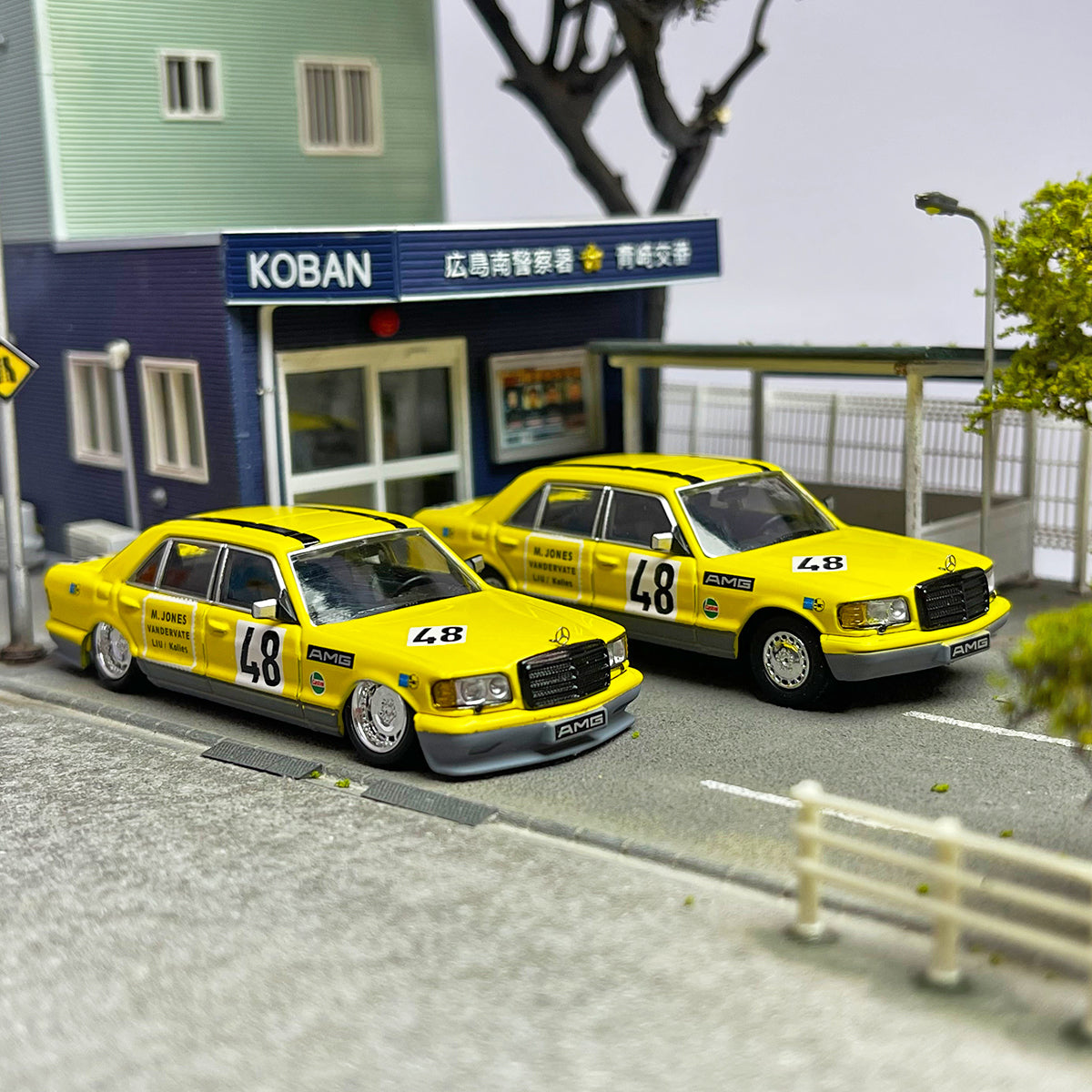 Master Model 1/64 Mercedes Benz Class S Evo II W126 560SEL Yellow Pig Modified Lowered Stance Version