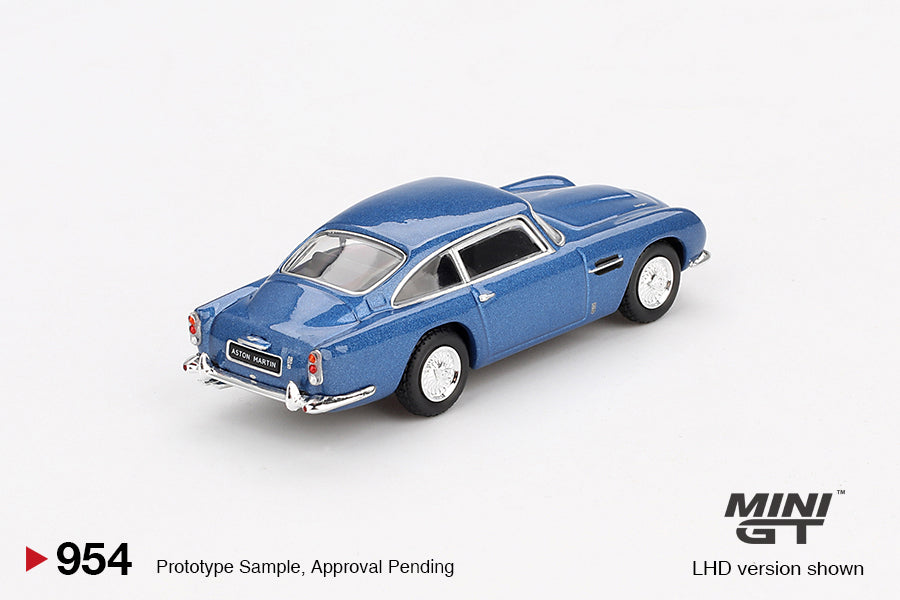 Mini GT 1:64 Aston Martin DB5 Sierra Blue (MGT00954-CH)