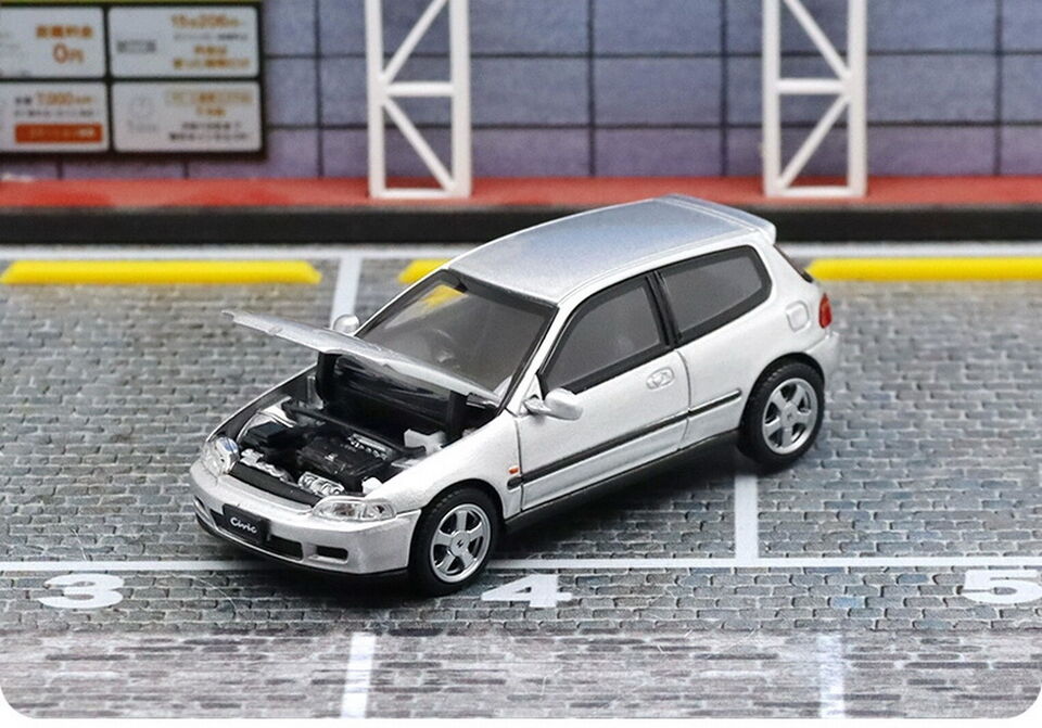 LCD 1:64 Honda CIVIC SIR II (EG6) Openable Front Engine Hood with Detailed Engine- Silver