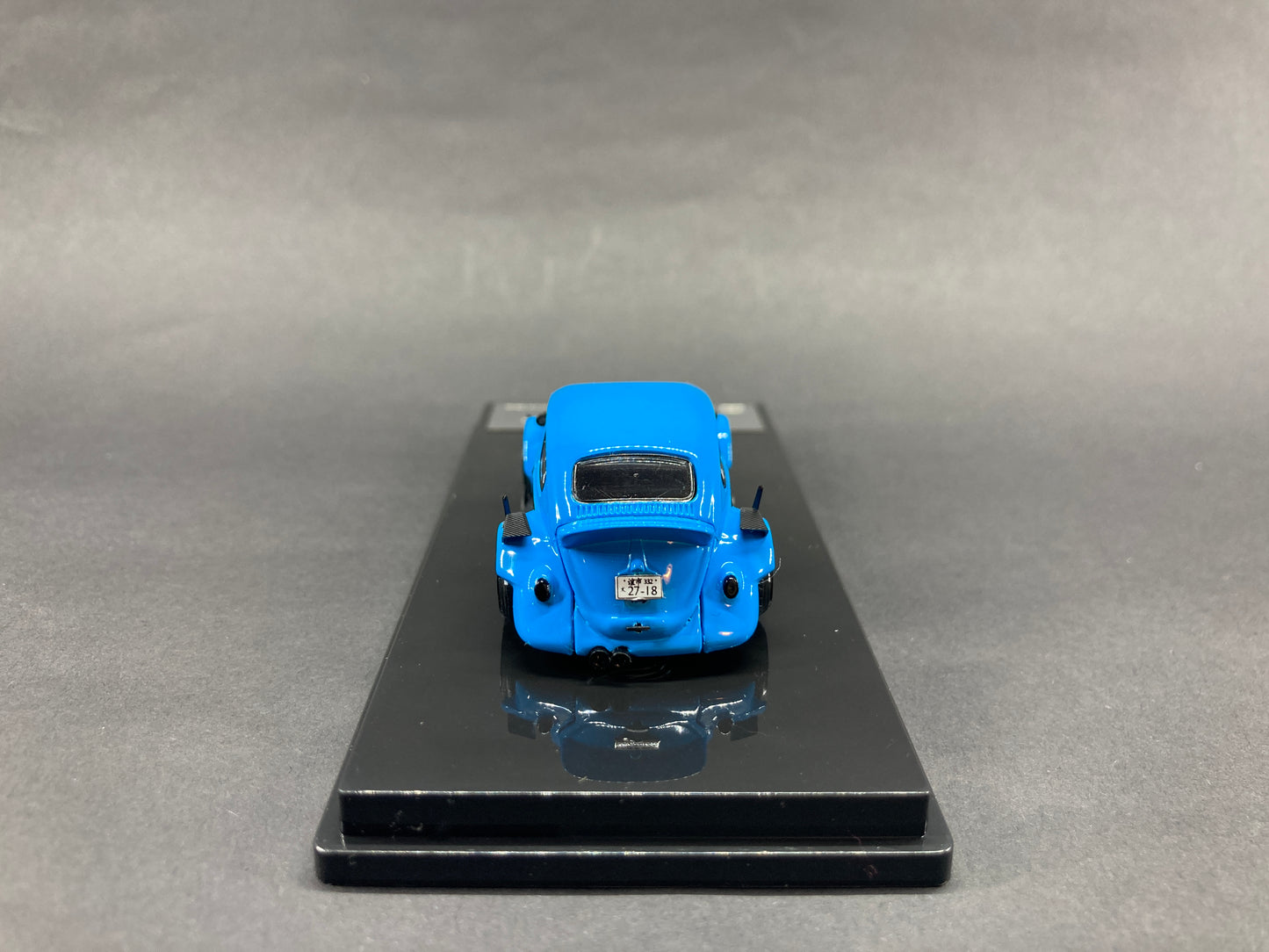 Inspire Model 1/64 Volkswagen Beetle RWB Robert Design Label Series-Blue (LB640008C)