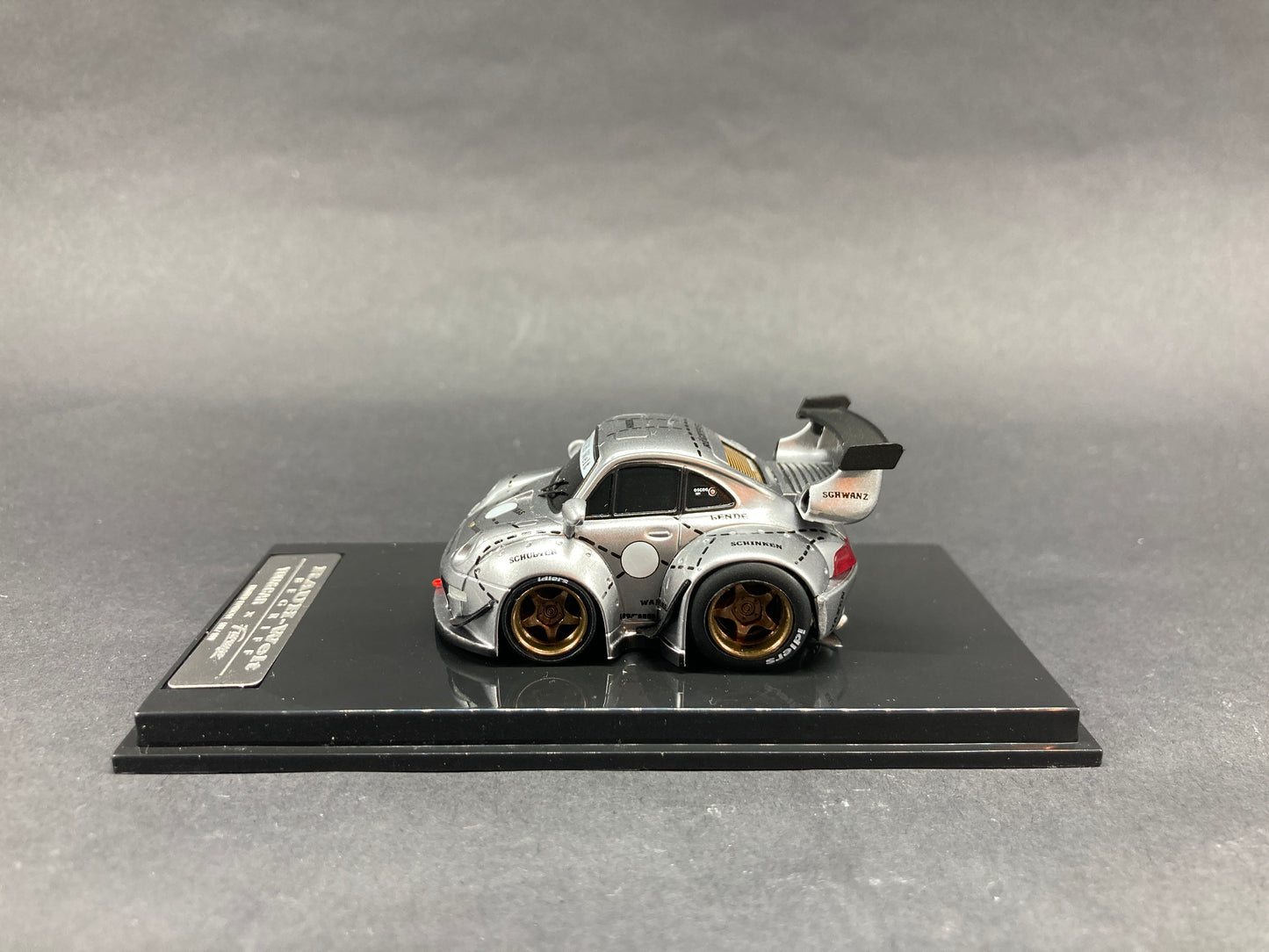 Furuya X YOU&CAR 1/64 Porsche Carrera 911 993 RWB Silver Pig Q-Car-Silver
