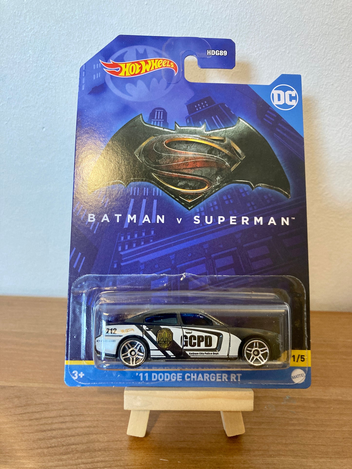 Hot Wheels Batman Themed 1/64 Scale - 5 Cars Set (HDG89)