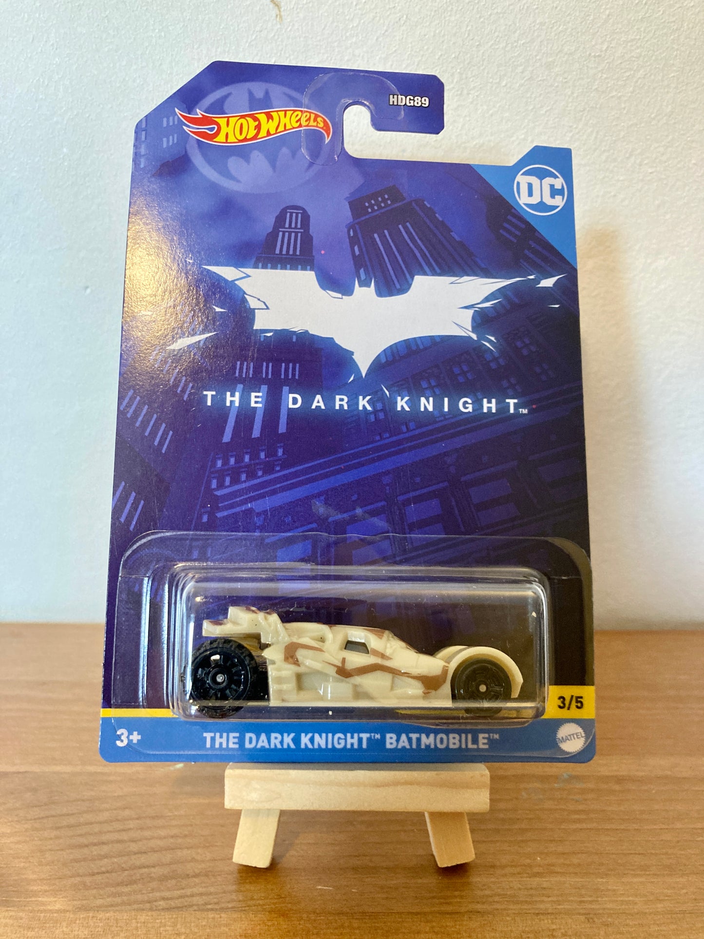 Hot Wheels Batman Themed 1/64 Scale - 5 Cars Set (HDG89)