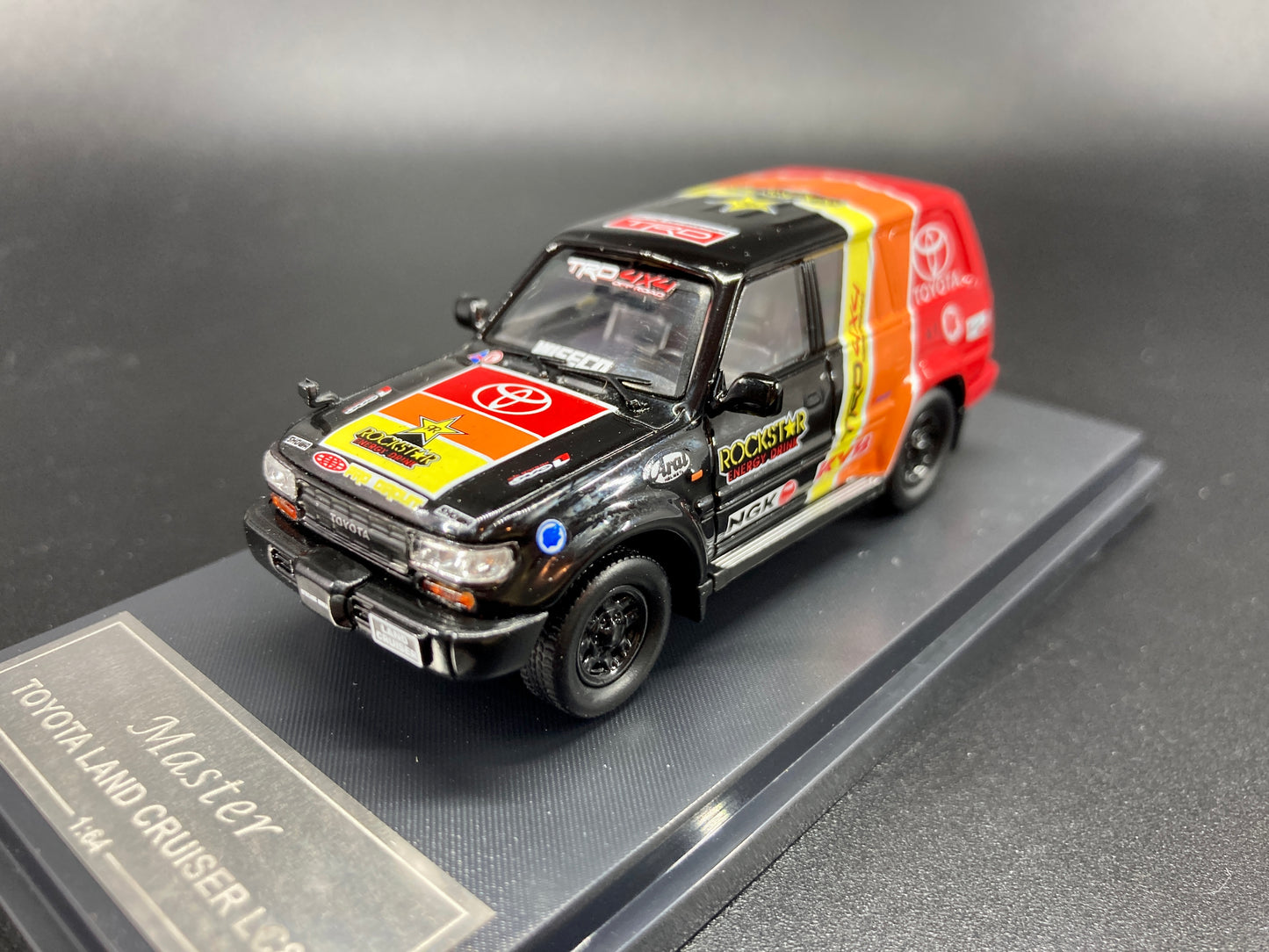 Master Model- 1/64 Toyota Land Cruiser LC80 TRD Edt. Rally SUV Diecast Model Car