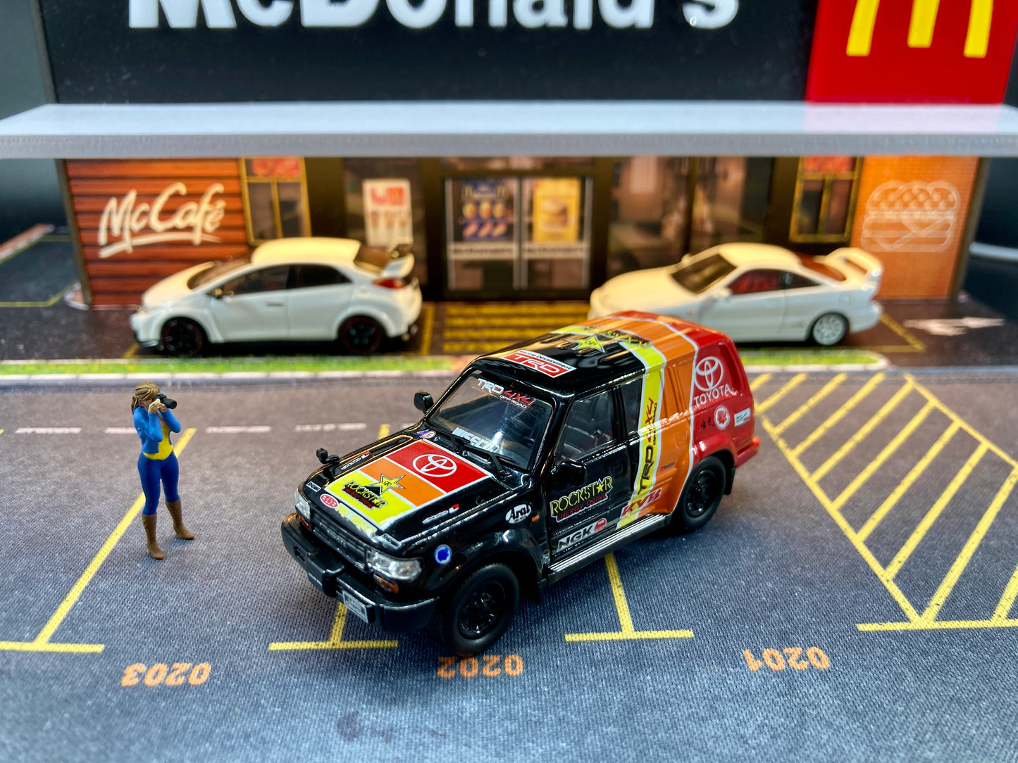 Master Model- 1/64 Toyota Land Cruiser LC80 TRD Edt. Rally SUV Diecast Model Car