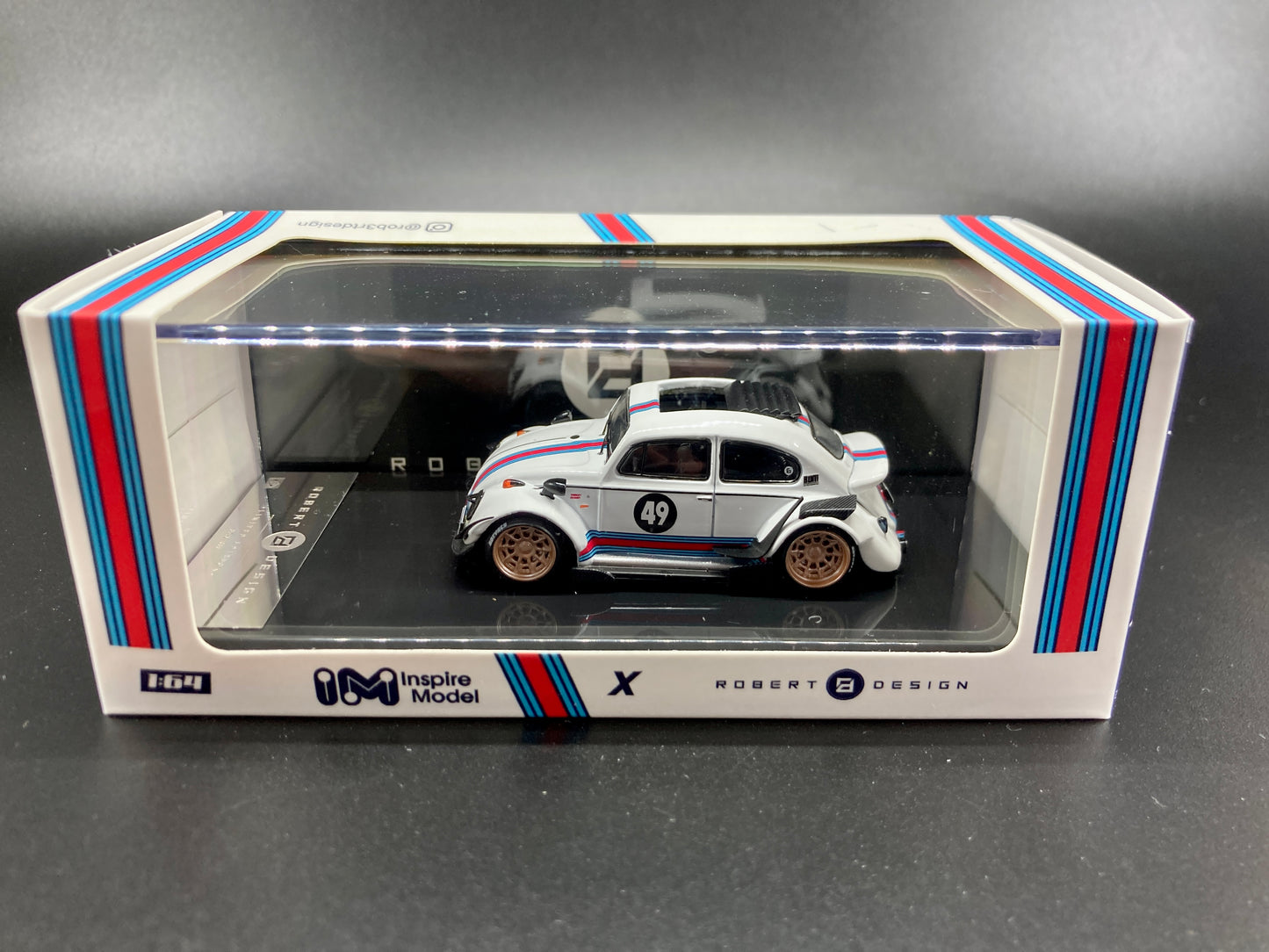 Inspire Model 1/64 Volkswagen Beetle RWB Robert Design Label Series-White (LB640008K)