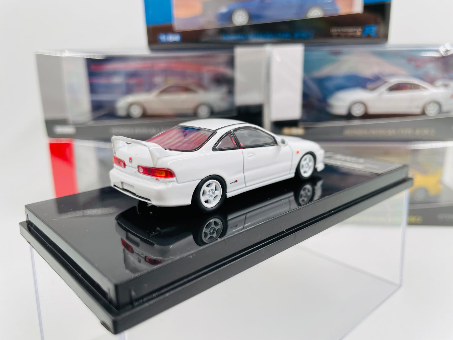 Hobby64 -1/64 Honda Integra Type-R DC2 Diecast Collector Model Racing Car White