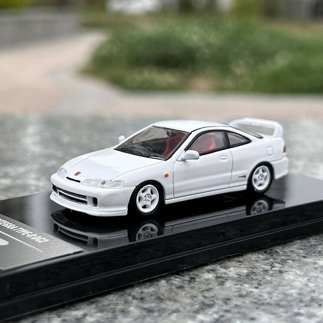 Hobby64 -1/64 Honda Integra Type-R DC2 Diecast Collector Model Racing Car White