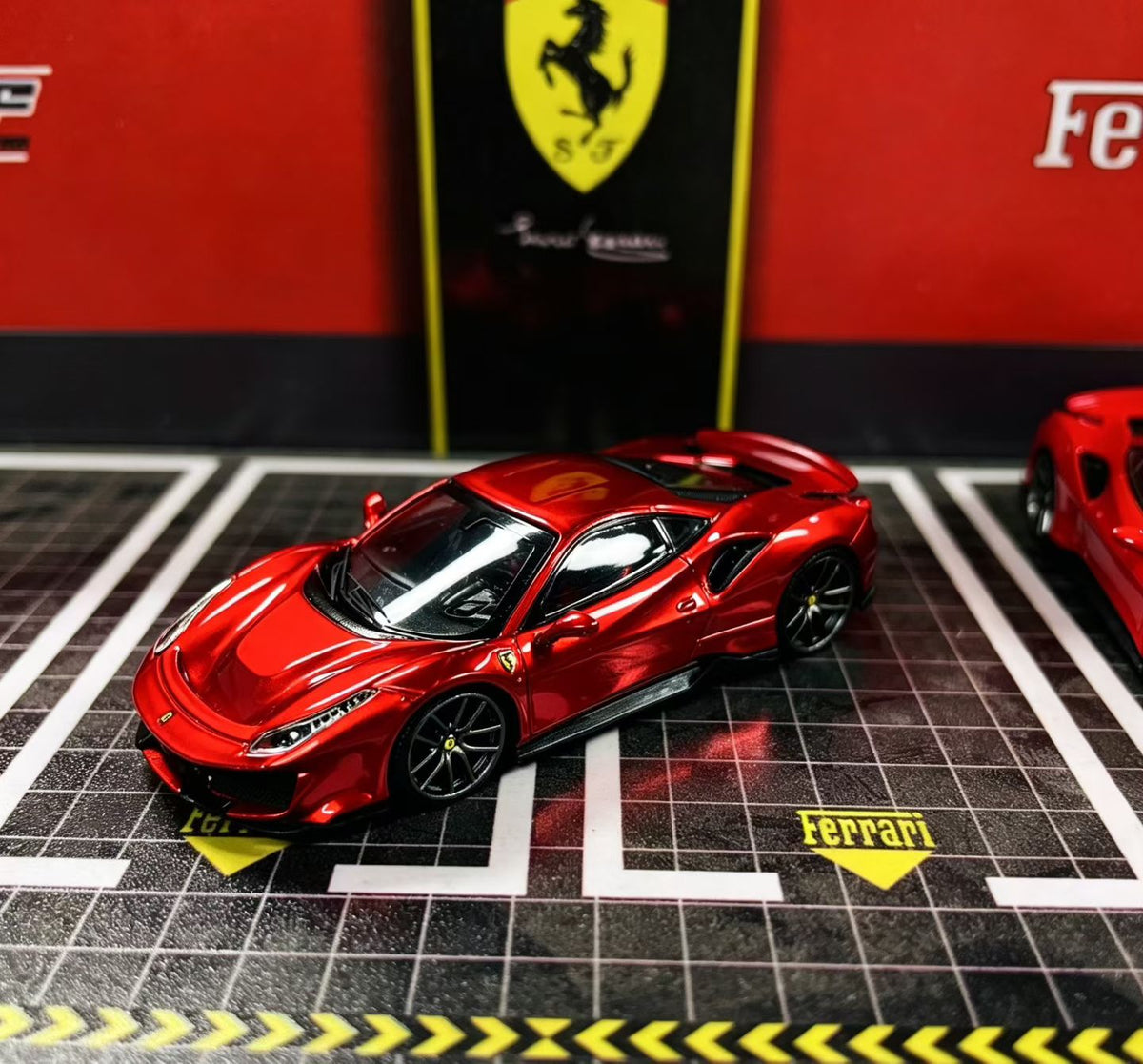 HG 1:64 488 Pista Coupe Metallic Red