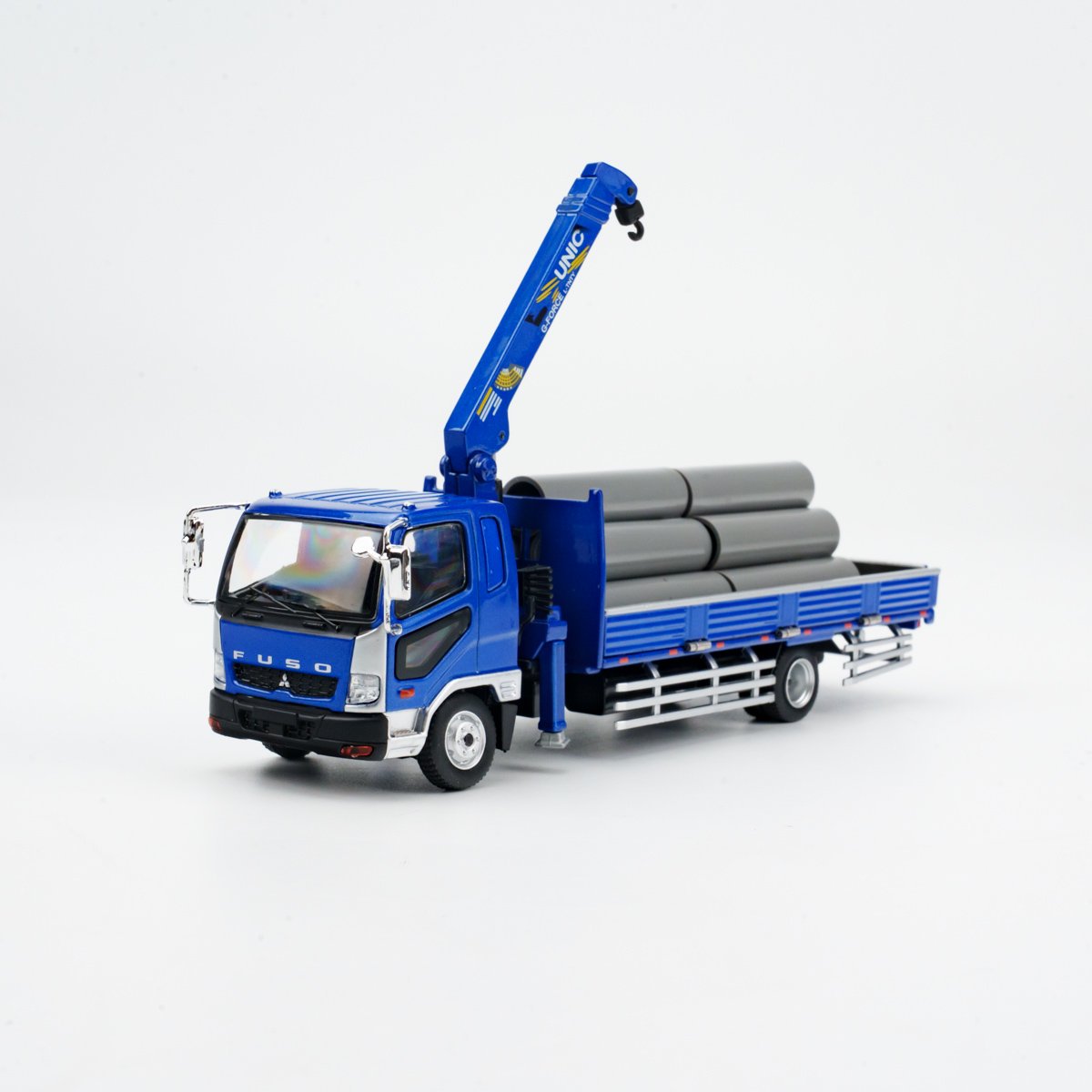 GCD 1:64 Mitsubishi Fuso Fighter Boom Lifter Crane Truck Official Licensed Blue with 2 Bunches of PVC Pipes + 1 Metallic Sun Shade