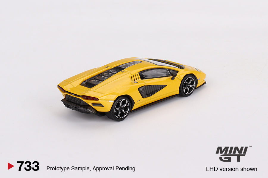 Mini GT 1:64 Lamborghini Countach LPI 800-4 New Giallo Orion (MGT00733-L)