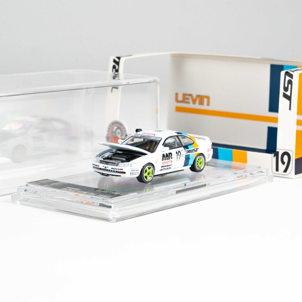 BMC BM Creations 1:64 Toyota Levin 101 JTC 1993 TRUST 92 Macau (Hong Kong Toys"R"Us Exclusive Edition)