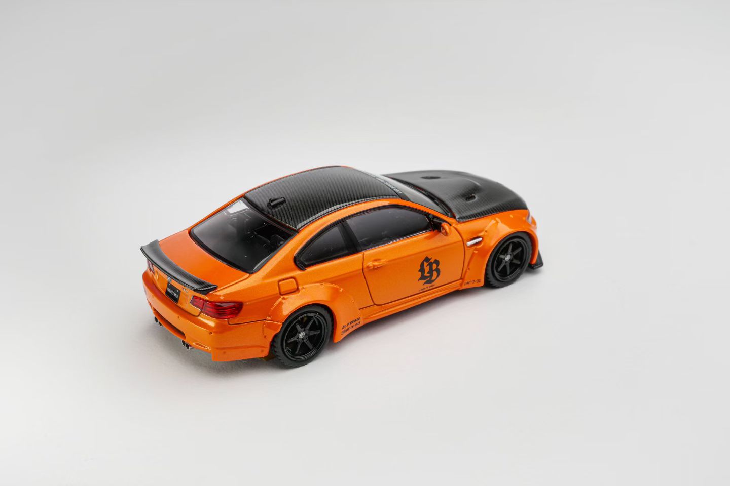 Fine Model 1:64 BMW M3 E92 LB-Works LBWK Pearl Orange with Decal Sticker