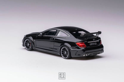 [Premium Resin Model] Car Lounge 1:64 Mercedes-Benz C63 Black Series C-Class W205 Obsidian Black Premium Box Packaging (Limited to 399 Pieces)
