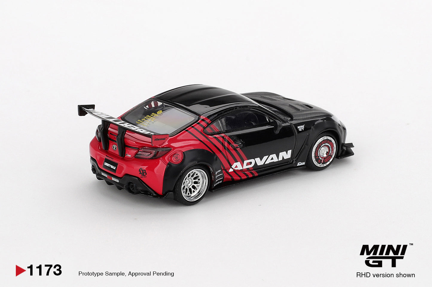 Mini GT 1:64 Toyota GR86 LB★Nation Advan (MGT01173-CH)