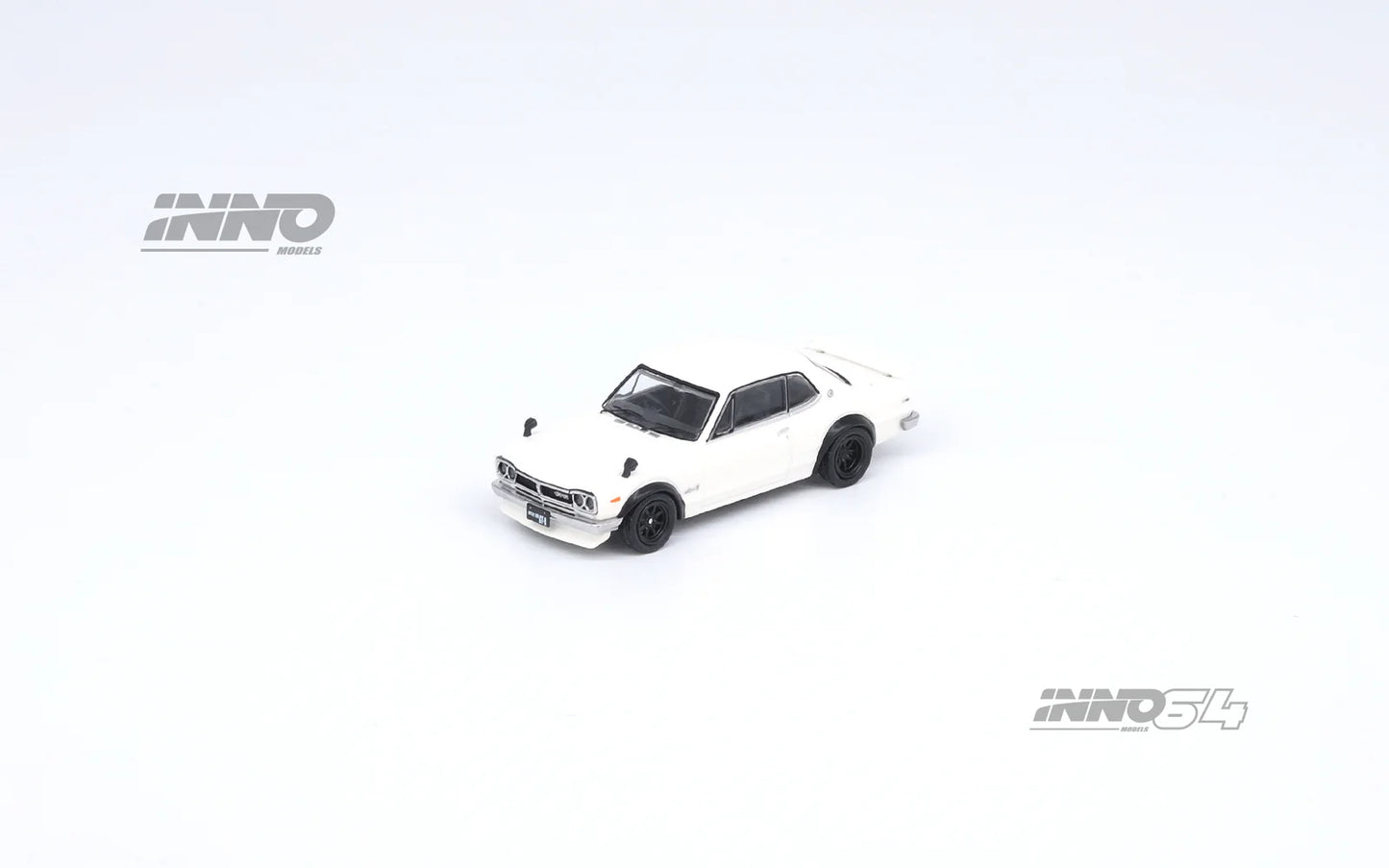 INNO64 1:64 Nissan Skyline 2000 GT-R KPGC10 White