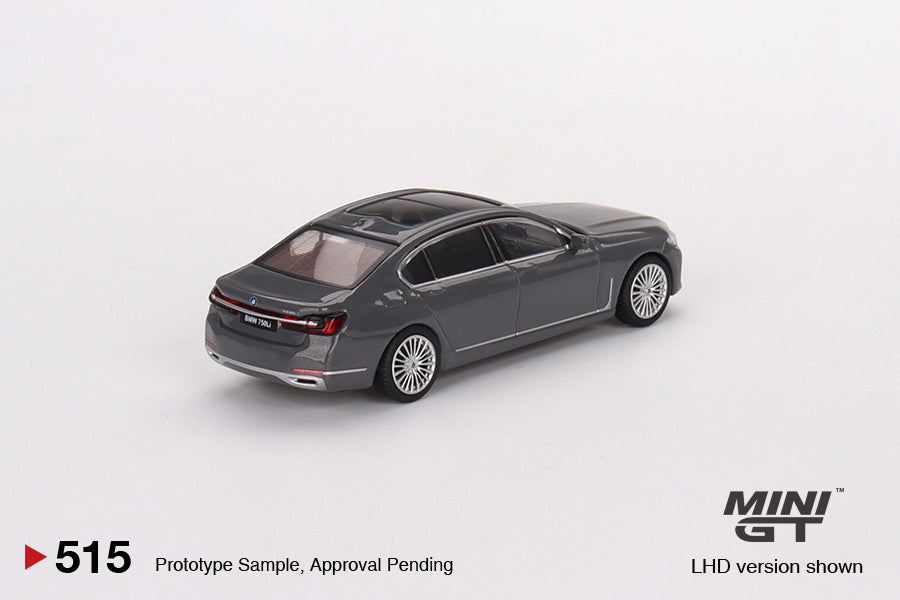 Mini GT 1/64 BMW 750Li xDrive Bernina Grey Amber Effect RHD (MGT00515-R)