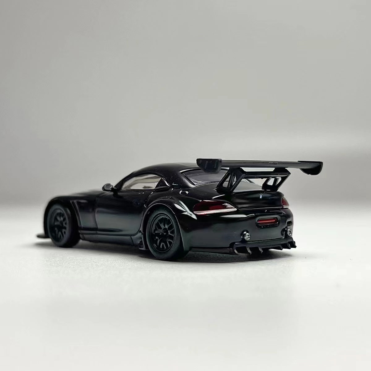 Maxwell 1/64 BMW Z4 GT3 Black